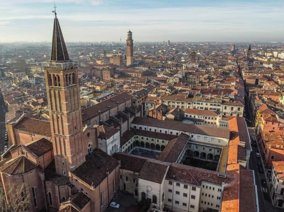 Heart Of Verona Exterior foto